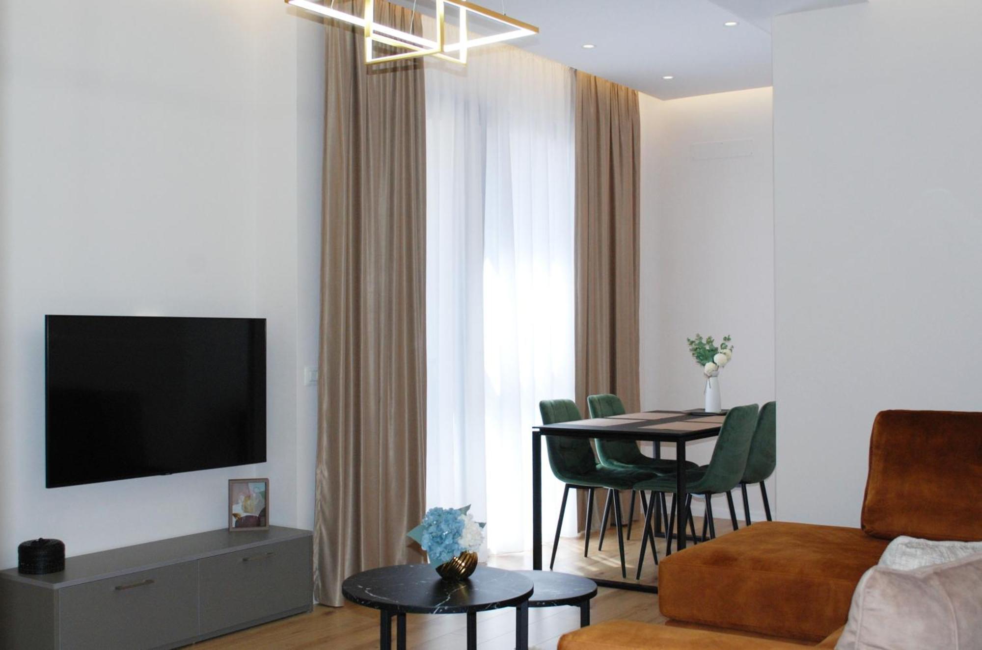 Apartament Lindi's 8/4 Tirana