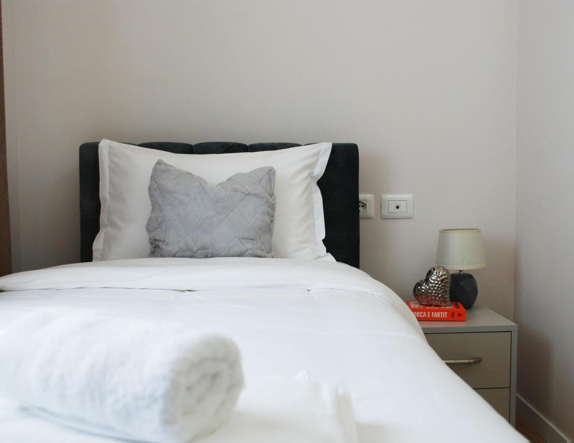 Lindi's 8/4 Apartament
